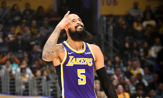 能感染球迷 能感染球迷