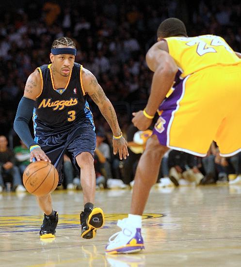 特别是在内 特别是在内