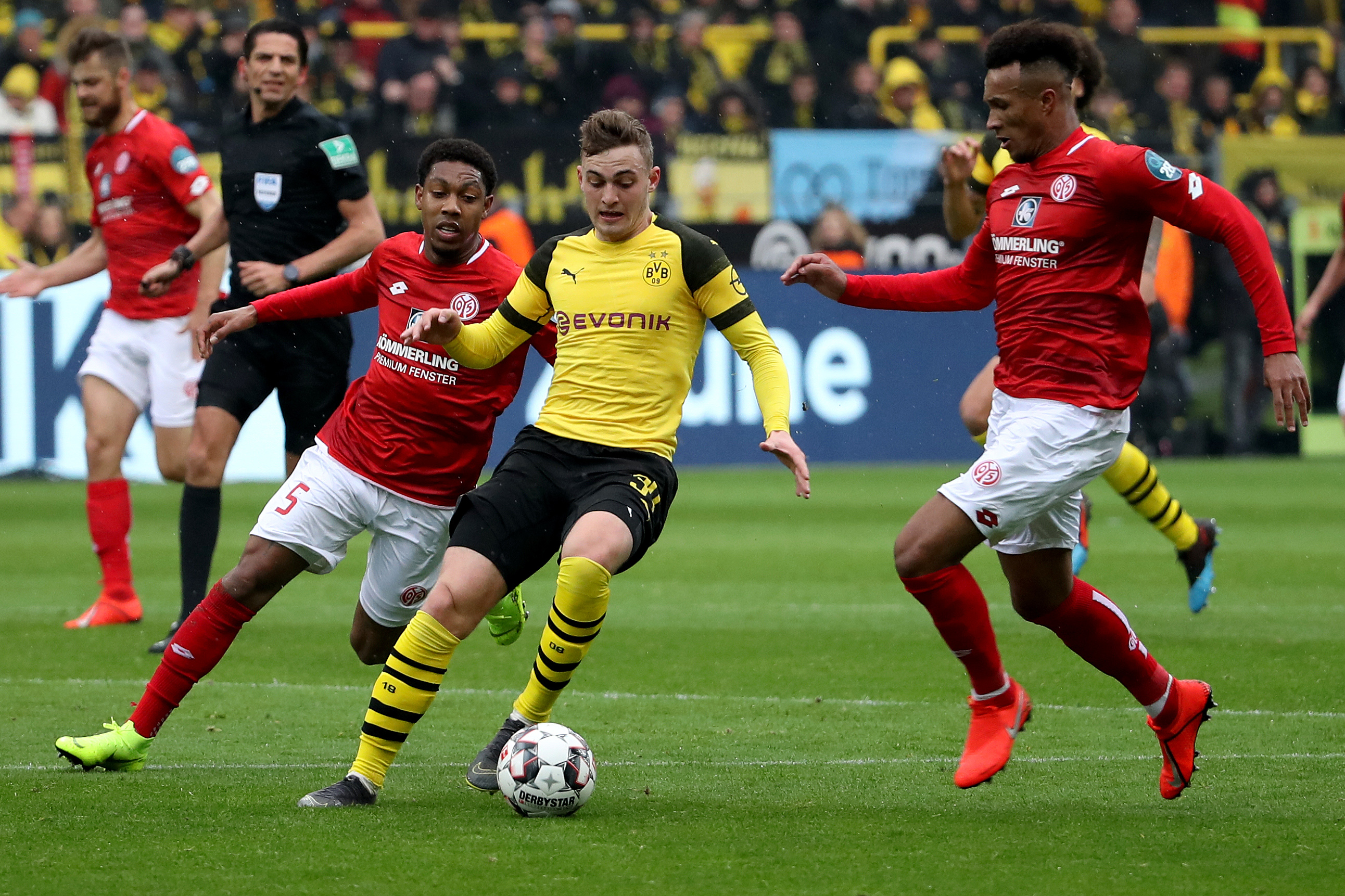 利用中远距 利用中远距