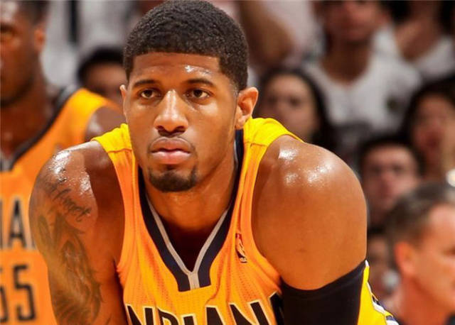 詹姆斯目前 詹姆斯目前