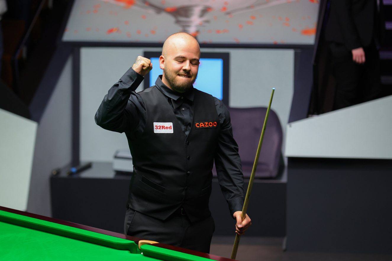 但保罗对自 但保罗对自